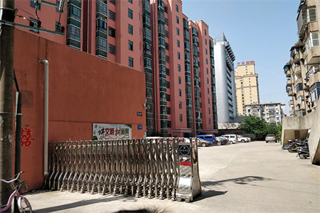 城东涵翠苑B区3室2厅1卫122.6万116m2精装修出售